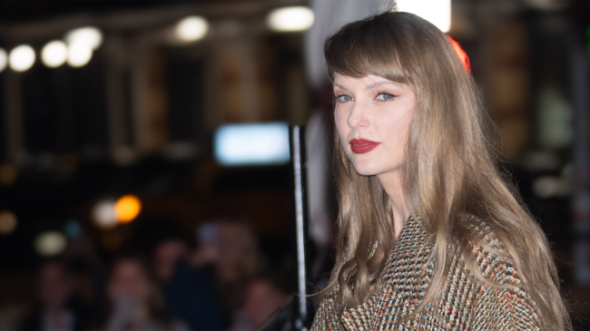 Taylor Swift on the street in New York City