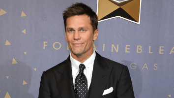 Woman Picks Up Her Photos From CVS, Finds Picture Of Tom Brady Inside, QB Responds