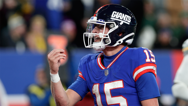 Tommy DeVito 15 of the New York Giants