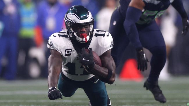 aj brown making a catch against the seahawks