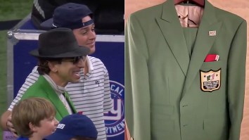 Tommy DeVito’s Agent Leads Pregame Prayer While Pulling Power Move With Loud Stylish Outfit