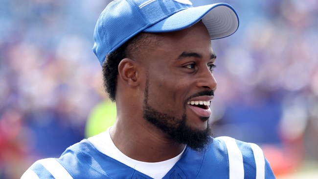 Colts wide receiver Isaiah McKenzie