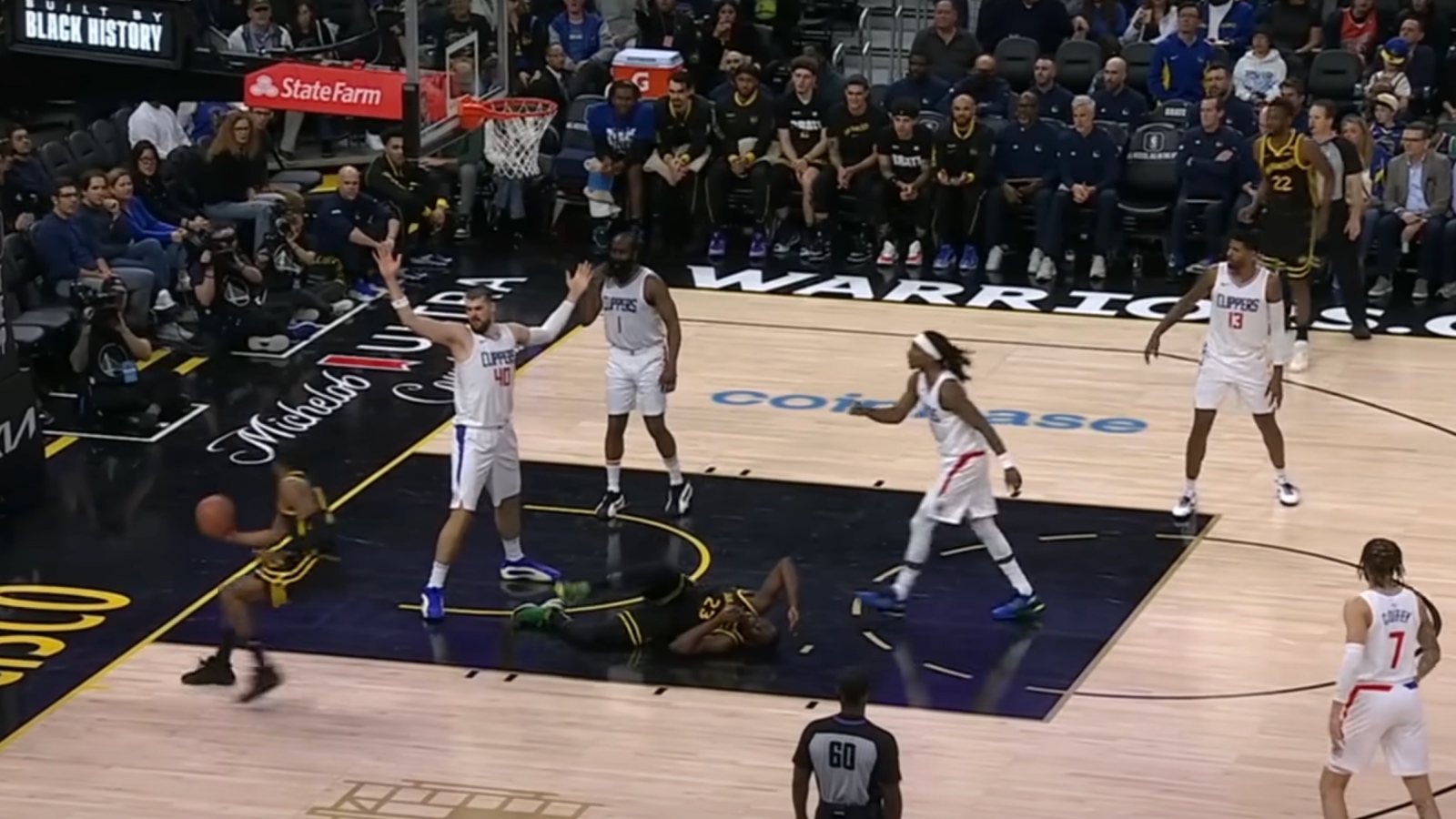 Draymond Green got elbowed