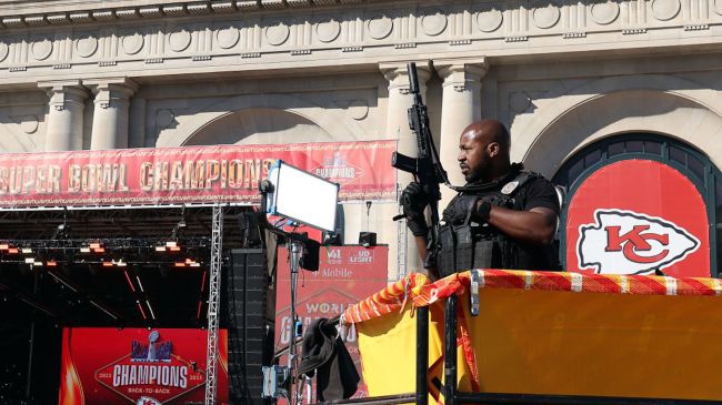 kansas city chiefs parade shooting