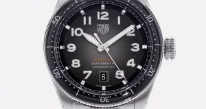Tag watch