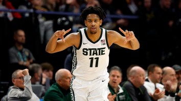 Michigan State Guard Posts Productive 1st Half Despite Comical Wardrobe Malfunction