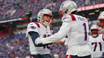Patriots Pull Ultimate Disrespectful Move By Giving Away Player’s Jersey For Free In Team Store