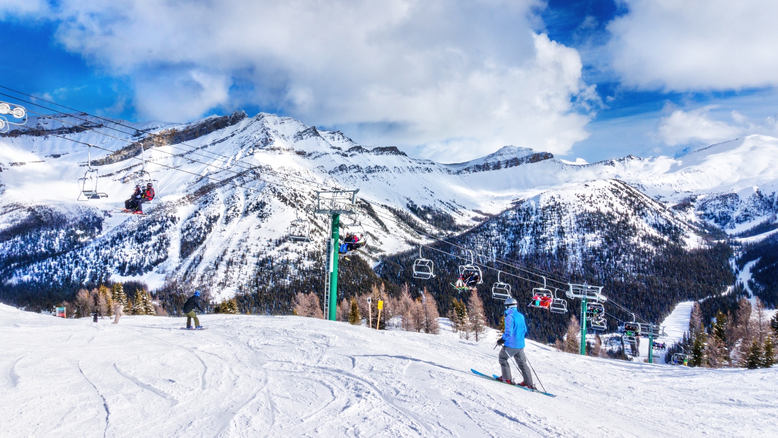 Lake Louise Ski Resort in Alberta Canada
