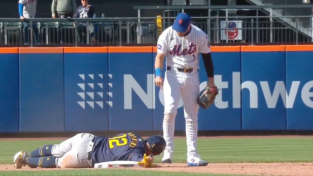 Mets Brewers Fight Rhys Hoskins Slide