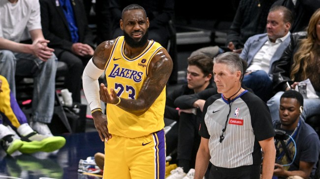 lebron james complaining to a ref