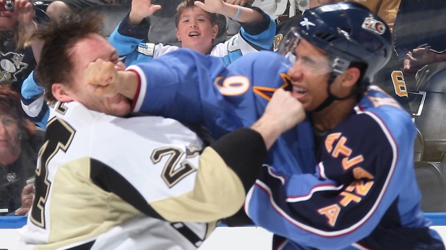 Evander Kane fighting Matt Cooke