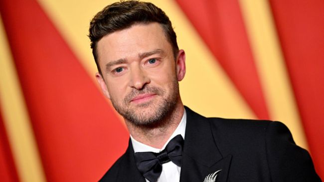 justin timberlake in a tuxedo