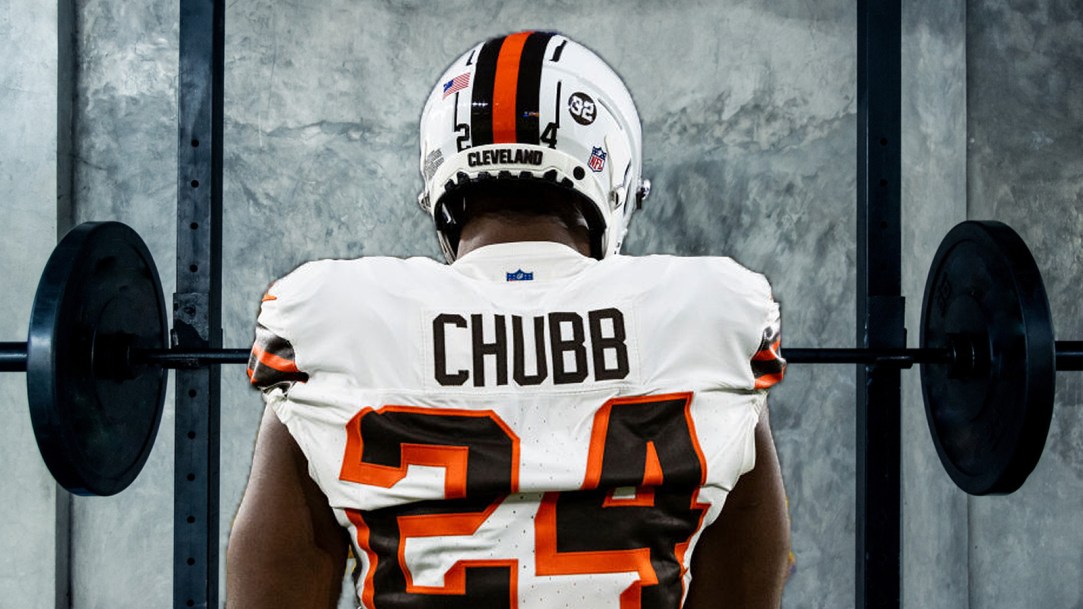 Nick Chubb Squat Weight Knee Injury