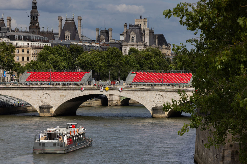 Olympics Seine Swimming Sewage Bacteria Poop