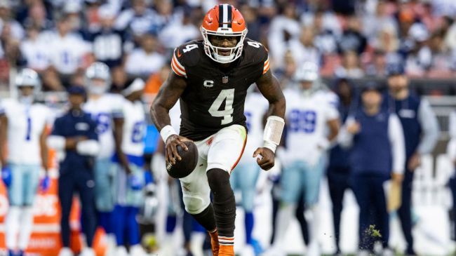 deshaun watson playing football for the browns