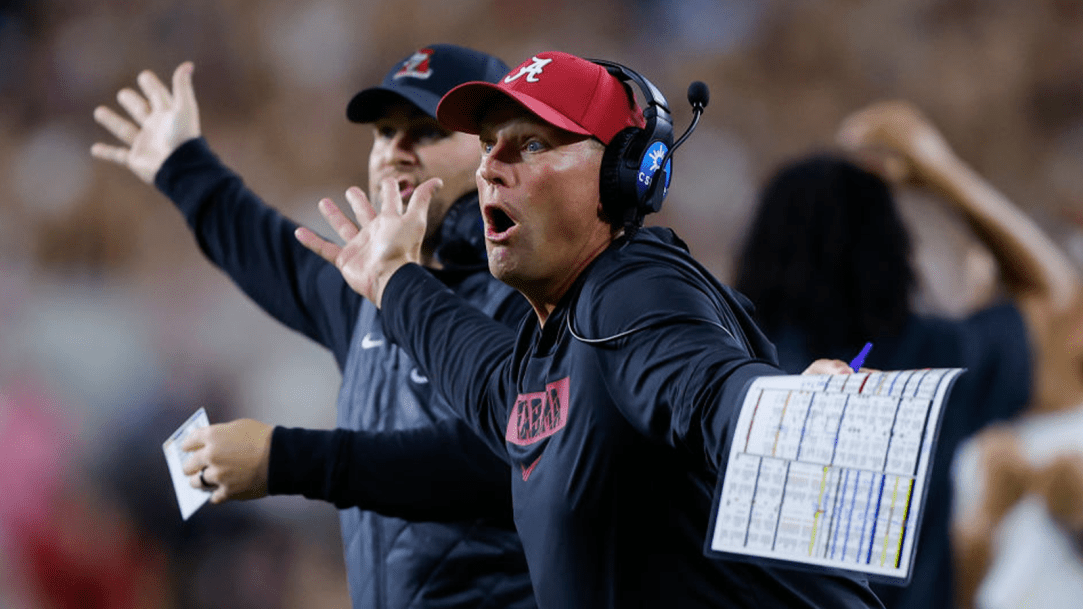 Kalen DeBoer Yell Scream Alabama Player