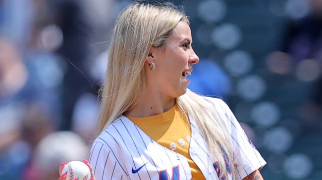 Hawk Tuah girl Haliey Welch throw opening pitch at Mets game
