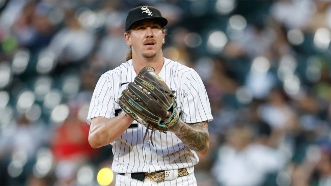 Chicago-White-Sox-pitcher-Mike-Clevinger