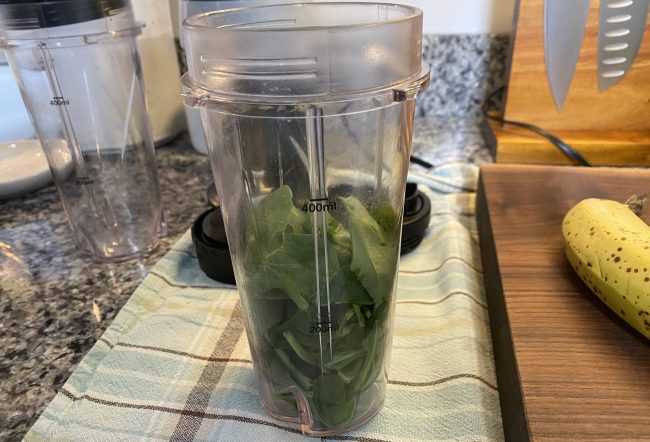 Adding spinach to Huel protein shake