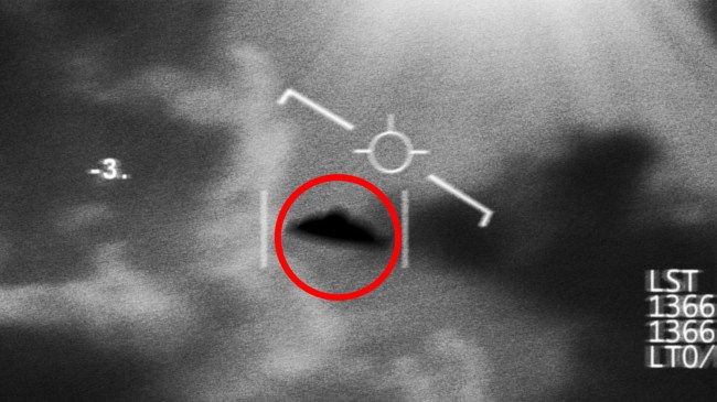 Satellite-image-tic-tac-UFO-spaceship