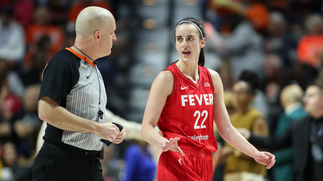 Caitlin Clark Ref Referee