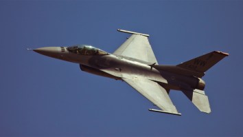 US F-16 Viper Fighter Jet Damaged After Collision With UFO Over Arizona