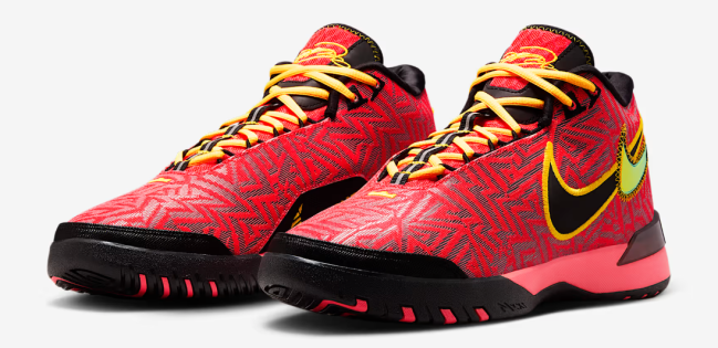 Nike LeBron NXXT Genisus Basketball Shoes