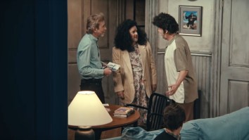 Phish Spent Their Downtime In Los Angeles Cosplaying As ‘Seinfeld’ For John Mulaney’s Show
