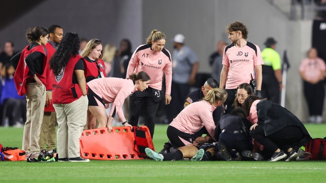 Savy King treated after collapsing during NWSL game