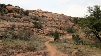 History Made At ‘Last Man Standing Ultramarathon’ In Texas After 2 Winners Tied At 235.2 Miles