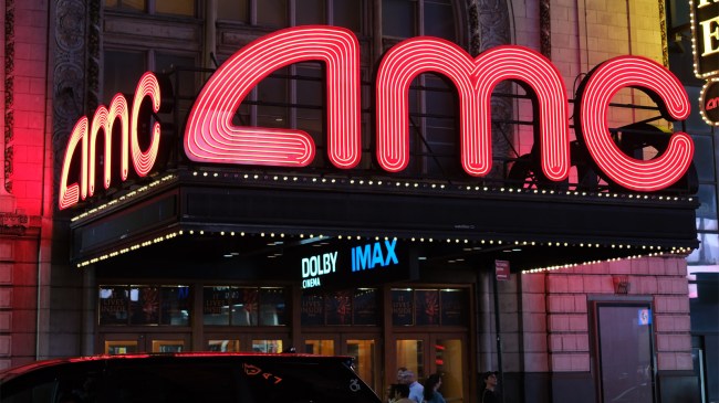 AMC-theatres-sign-near-times-square
