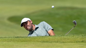 World No. 1 Scottie Scheffler Reminds Everyone That Golf Is Impossible With Horrific Shot