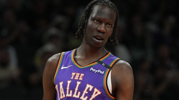 Bol Bol of the Phoenix Suns
