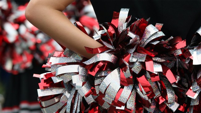 cheerleading-pom-poms