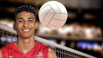 6-Foot-7 USA Volleyball Phenom Gets His Entire Chest Above The Net While Showing Off Insane Vertical