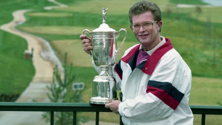Tom Kite with trophy after winning 1992 US Open