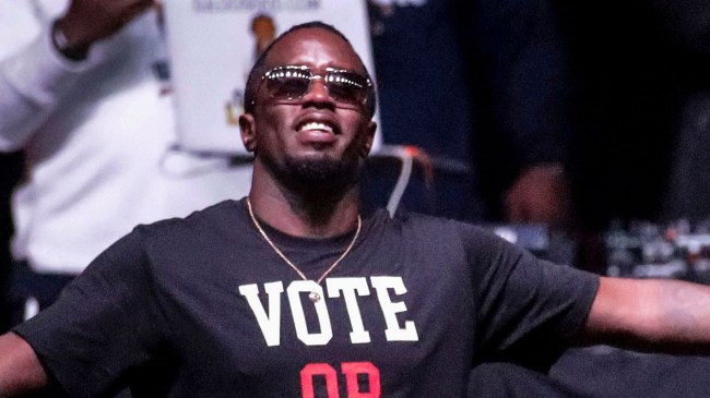 Sean-Diddy-Combs-performs-on-stage