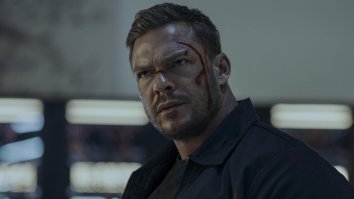 ‘Reacher’ Star Alan Ritchson Shows Off Gnarly Shiner He Got While Filming Upcoming Fourth Season