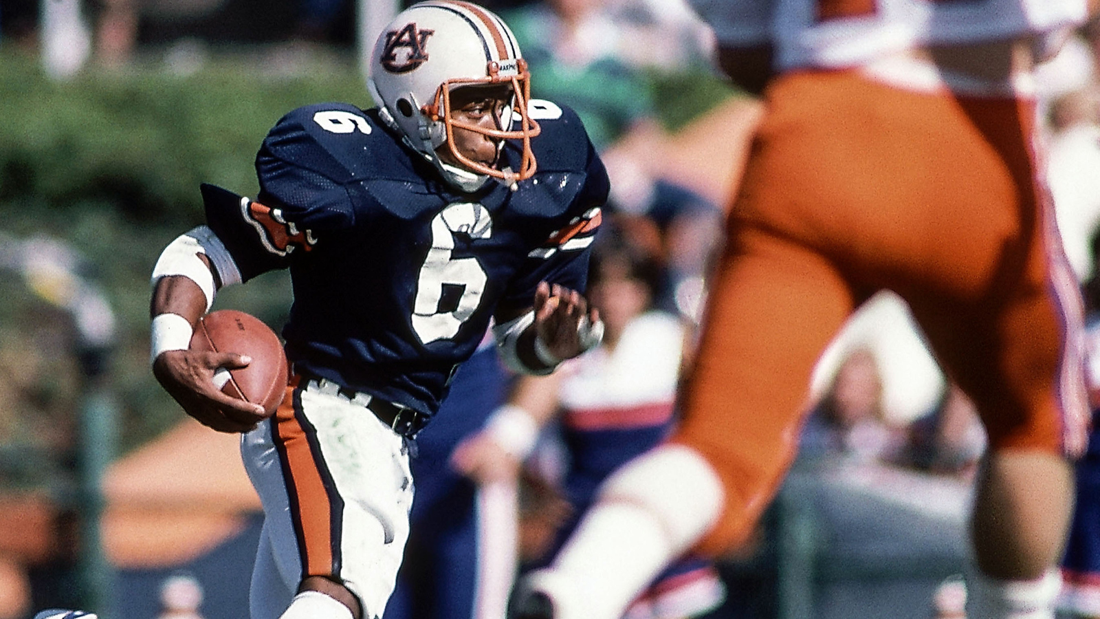 shortest NFL players in history running Back Lionel James 