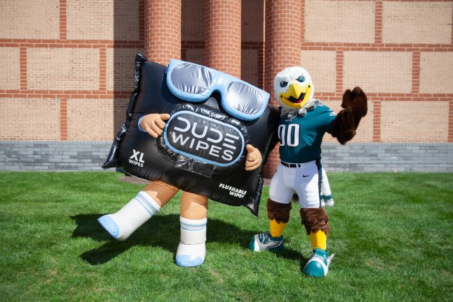 DUDE Wipes and the Philadelphia Eagles