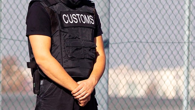 Customs-and-border-protection-officer